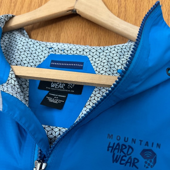 Mountain Hardwear Rain Jacket - Picture 2 of 8